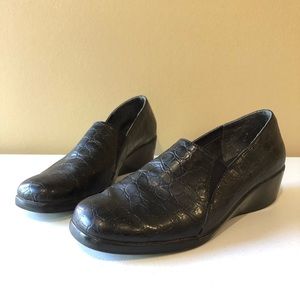 Aerosoles Wedge Loafer Black Hot Temper Crocodile Comfort Shoe